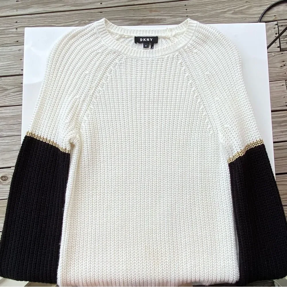 DKNY | White Black Gold Long Sleeve Sweater Top